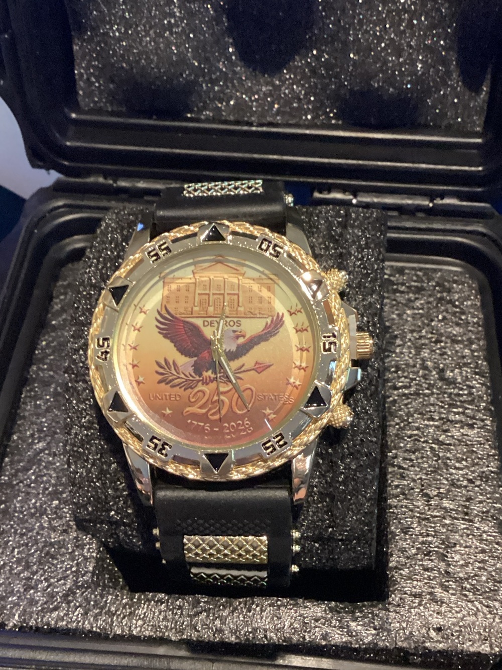 Deiros Men’s Gold and Black Eagle Commemorative Watch